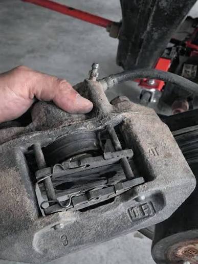 Brake parts and professional tools